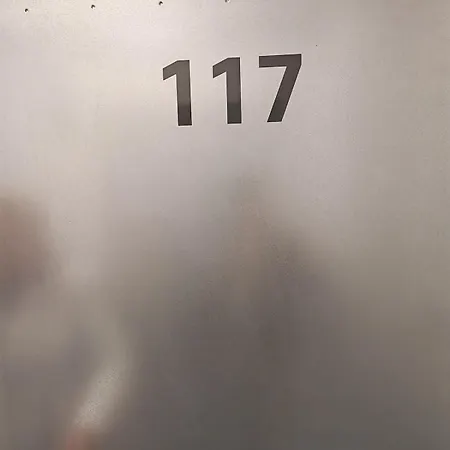 Elizabeth 2 Κεσκεμέτ