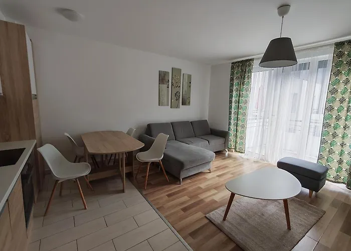 Elizabeth 2 Kecskemét